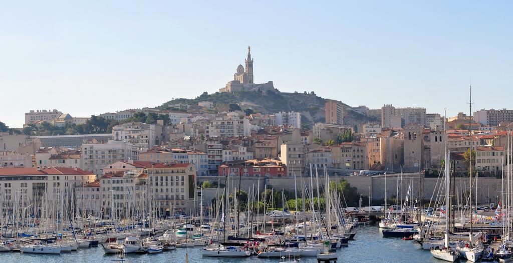 Отель Campanile Marseille Vitrolles Griffon Экстерьер фото